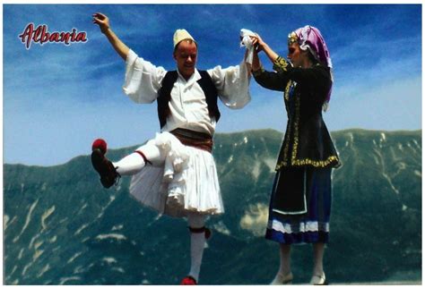 Albania Valltare Me Veshje Tradicionale Came Kosta Kor Ari Flickr