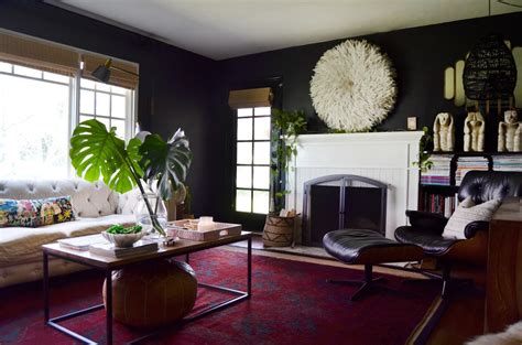 This 1940s Bungalow Uses Bold Color To Set A Dramatic Mood Bungalow