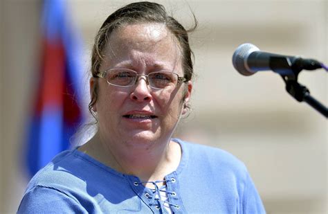 Kentucky County Clerk’s Office Defies Court Again Refuses Marriage License To Gay Couple Wsj