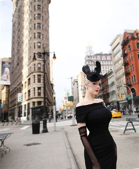 Rachel Ann Jensen ♥ Inky Jazmin Vintage Diva Around Manhattan