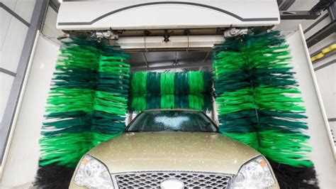 Say Goodbye To Scratches With Touchless Car Washes
