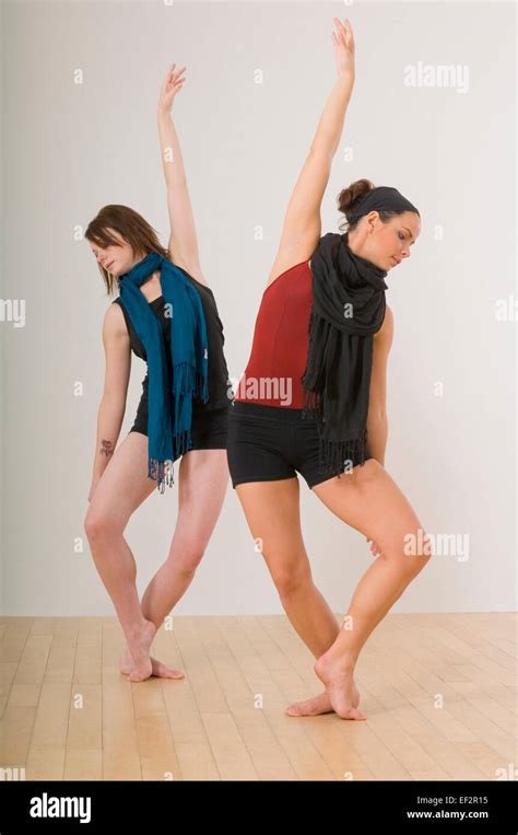 Two Ballet Dancers Stock Photo Alamy