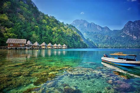 Inilah 10 Tempat Wisata Di Maluku Yang Wajib Dikunjungi Nomor 7 Bikin Takjub Ketik News