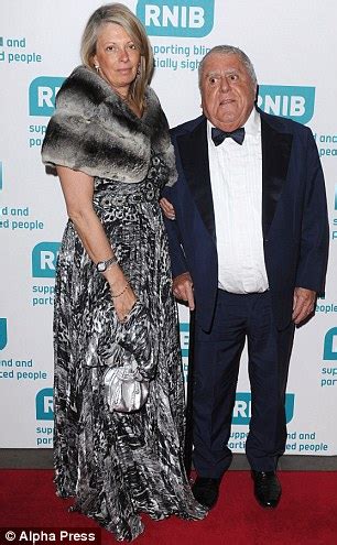 Influential chef albert roux has died, according to his family. Chef Albert Roux, 78, leaves wife for friendship with 40 ...