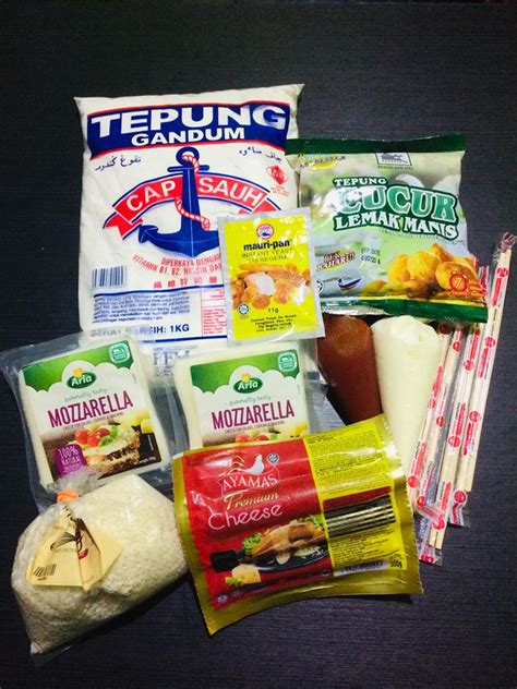 Sila cubakan resepi corndog viral oleh alia nella di laman facebook. Resepi Corn Dog
