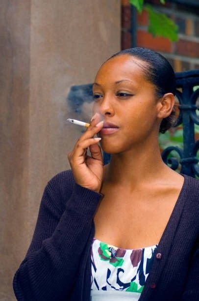 Pin By Steve On Smkng Wmn 2 Women Smoking Black Women Women