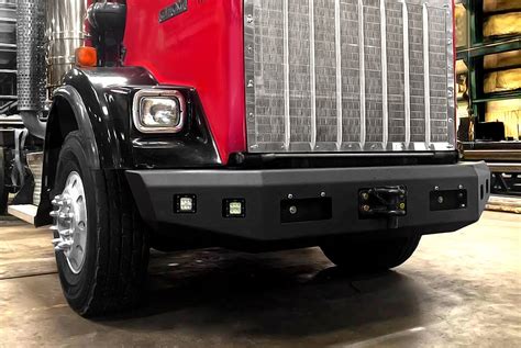 But in america's big truck battlefield, it's all about big torque and pulling a load up that grade. Semi Truck Heavy Duty Front Bumpers - TRUCKiD.com
