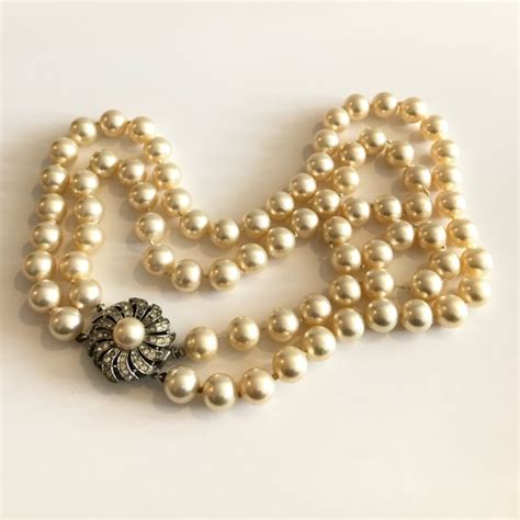 Majorica Jewelry Majorica Pearl Double Strand Necklace Vintage