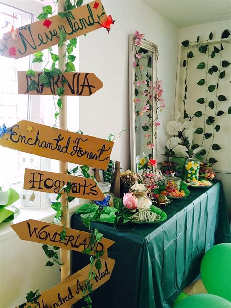 √ Enchanted Forest Baby Shower Decorations