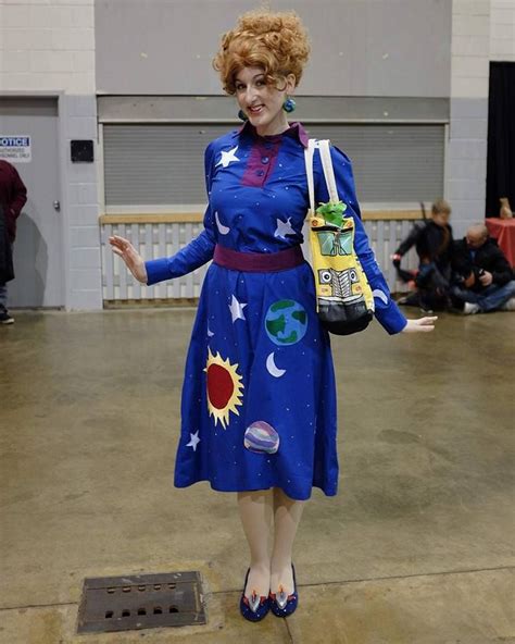 my ms frizzle from the magic school bus cosplay such a blast to make and wear i did modify this