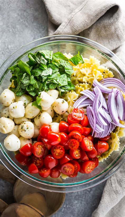 20 Minute Tomato Basil And Mozzarella Pasta Salad Baker By Nature