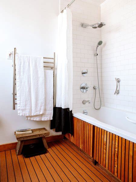 Alcove tubs are designed to maximize space but in a stylish manner. Best 60+ Modern Bathroom Alcove Tubs Design Photos And ...