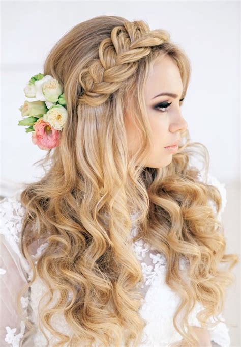 16 Glamorous Bridesmaid Hairstyles For Long Hair Pretty