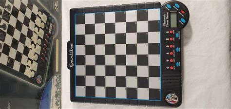 Excalibur Electronic Chess Set 901e 4 With All Pieces W Training Mode