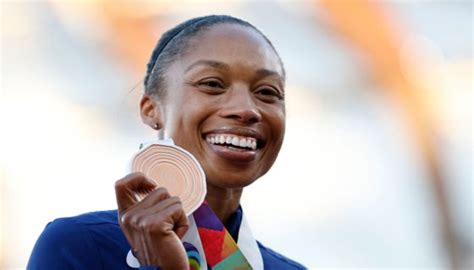 Allyson Felix Usc To Name Field After Olympian Track Star