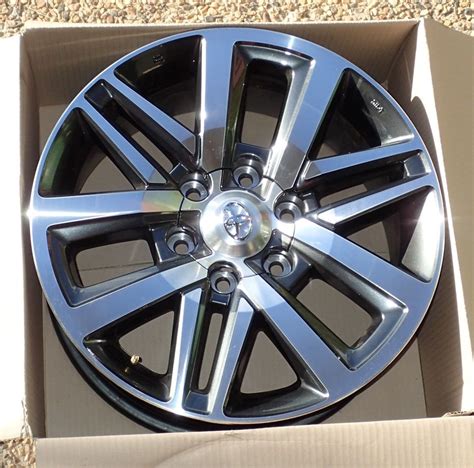 Hilux Alloy Rim Wheel 18 X 75 Genuine Toyota Sr5 2015 2017 X 1