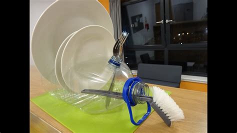 My brother has been doing the same thing at his apartment with his pretty new kitchen so i decided to put together a simple dish rack to keep his space pretty and more. DIY Dish Rack | Upcycled Plastic Bottles | greenlifehacks.net - YouTube