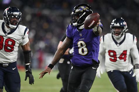Locked In Ravens Adopted Qb Lamar Jacksons Motto While Watching Him