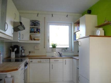 Beim immobilienverkauf gibt es das bestellerprinzip nach aktuellem stand noch nicht. Küche (gut erhalten, komplett, weiß, 470cm Arbeitsfläche ...
