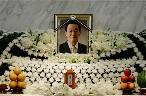 평생 모은 766억 원을 기부한 이수영 광원산업 회장(83)이 화제다. 이수영 회장 별세박병원 경총 회장 등 정·재계 조문 이어져 ...