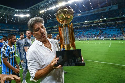 Jogo do gremio recopa gaucha 2021. Renato coleciona taças no Grêmio e sonha com Tardelli ...