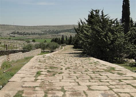 Fileancient Roman Road Of Tall Aqibrin