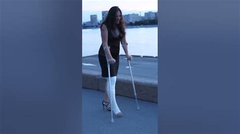Long Leg Cast Crutching Girl Youtube