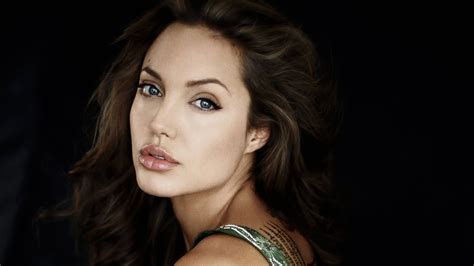 Angelina Jolie Wallpaper X