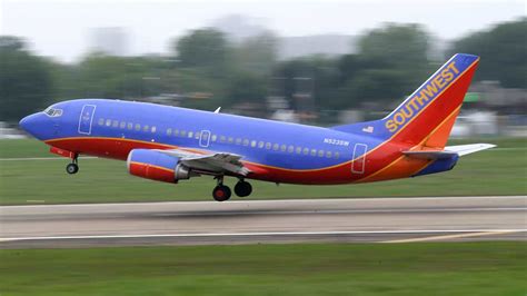 Southwest Airlines experiencing flight delays after nationwide outage ...