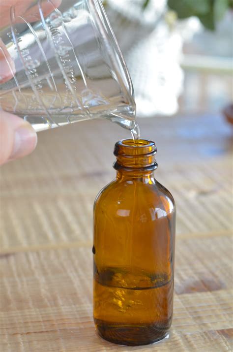 Diy hand sanitizer spray is something that everyone needs to have on hand. Homemade Hand Sanitizer Spray (Without Aloe Vera)
