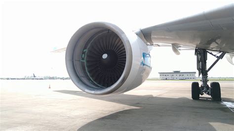 Airbus 330 200 Engine Start Pw4000 Youtube