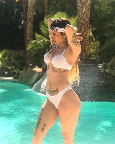 Kehlani I Was At The Pool Just Hanging Out And Relaxing When You