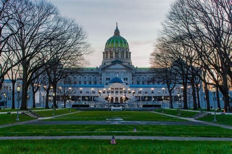 Pennsylvanias State Capitol During Spring Twilight 5138x3425 F8 1