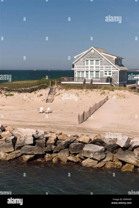 Rhode Island Beach House Stock Photo Alamy