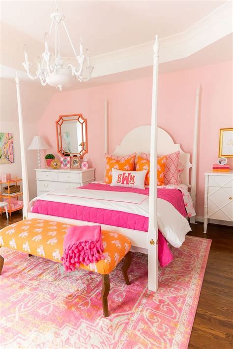 10 orange and pink bedroom
