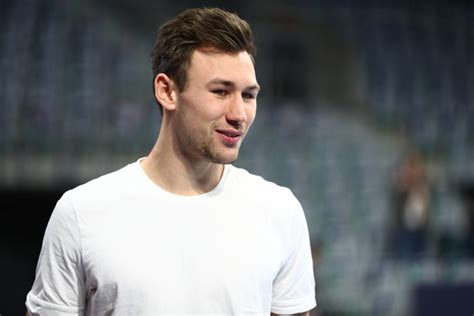 Jul 30, 2021 · #niklas kaul; Zehnkampf-Weltmeister Niklas Kaul im Interview: „Ich will ...