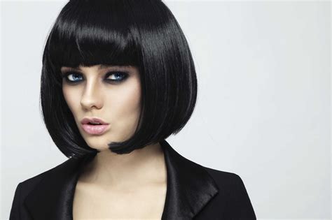 This bob got its name from the way the hair is layered in the back. How to Get a Concave Bob in 5 Easy Steps