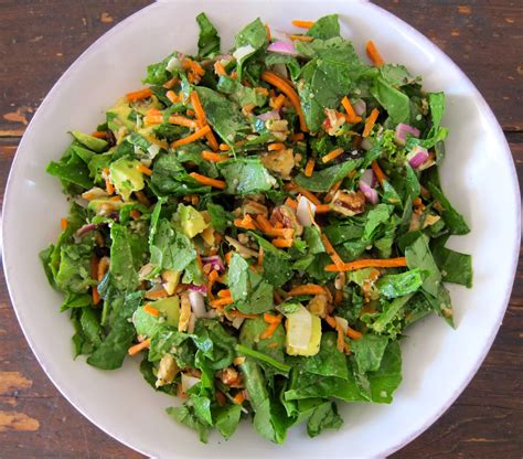 Fresh Leafy Green Salad In A Bowl Hoodoo Wallpaper