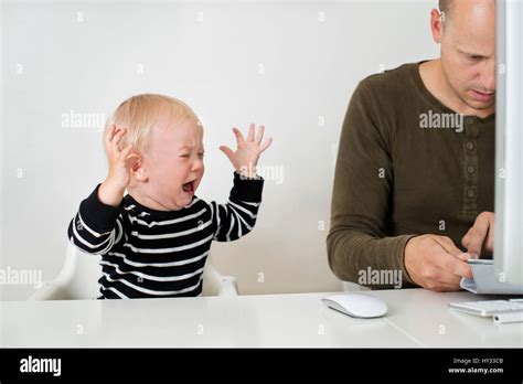 Child Tantrum Parent Working Hi Res Stock Photography And Images Alamy