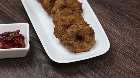 Pesara Garelu పెసర గారెలు Moong Dal Vada How To Make Vada Recipe