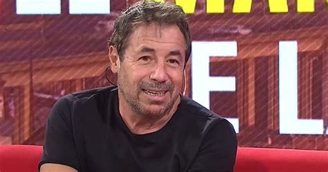 Ricky sarkany is an argentine fashion designer known for his line of shoes and accessories. Ricky Sarkany: "Mis amigos me dicen que me vaya del país ...