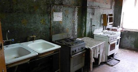 Bare Kitchen In A Russian Slum Imgur