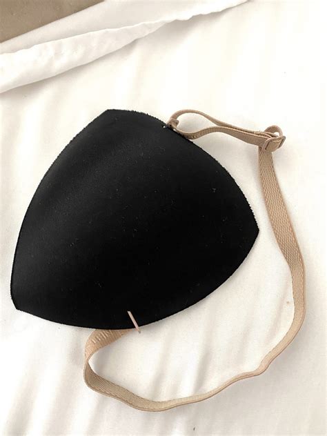 Anna evers has the instructions on her blog. No Sew DIY Bra Masks in 2020 | Diy bra, Diy sewing, Old bras