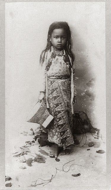 Opoi Little Girl Indonesia Historical Pictures Native American