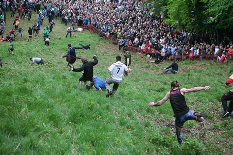 Customs Uncovered The Coopers Hill Cheese Rolling Contest Tradfolk