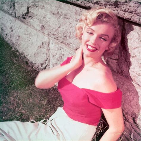 Marilyn Monroe S Beaming Smile Captured In Never Seen Before Snaps That