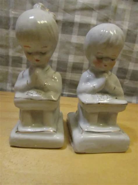 Vintage Little Boy And Girl Praying In Church Porcelain Figurine Gold