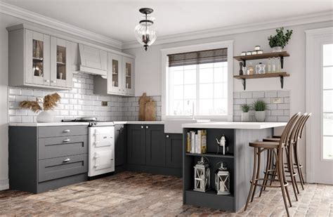 Kitchen essentials from our place, we believe in connections made across the kitchen table. Classic lines and versatile colours: 3 essential kitchen ...