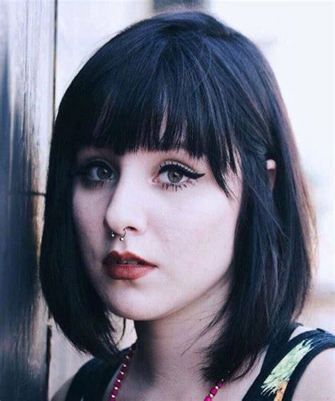 Pin By Larissa Chinaidre On Black Hair And Pale Skin Hairstyles With
