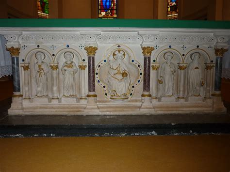 En savoir plus, cliquer ici. Dardilly - L'église Saint-Jean-Marie-Vianney